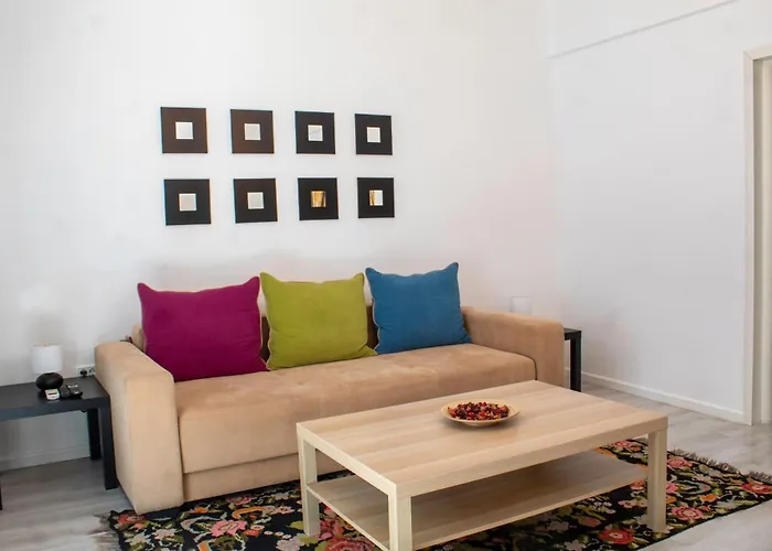 Domus Old Town Retreat Cozy & アパート