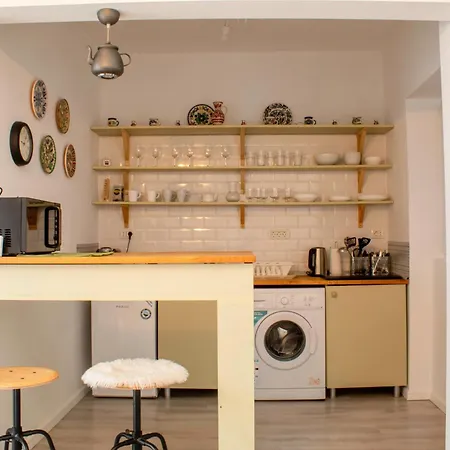 Domus Old Town Retreat Cozy & *