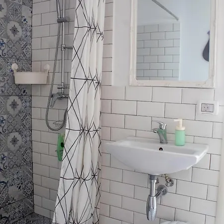 Domus Old Town Retreat Cozy &