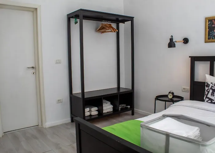 Domus Old Town Retreat Cozy & *