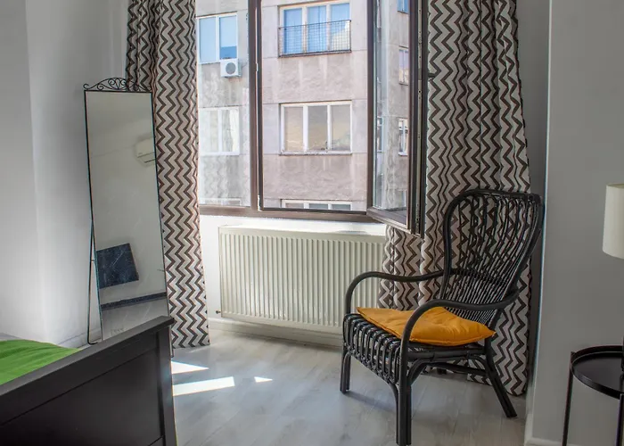 Domus Old Town Retreat Cozy & * 부쿠레슈티