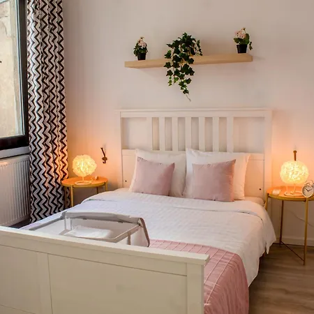 Domus Old Town Retreat Cozy & Lejlighed *